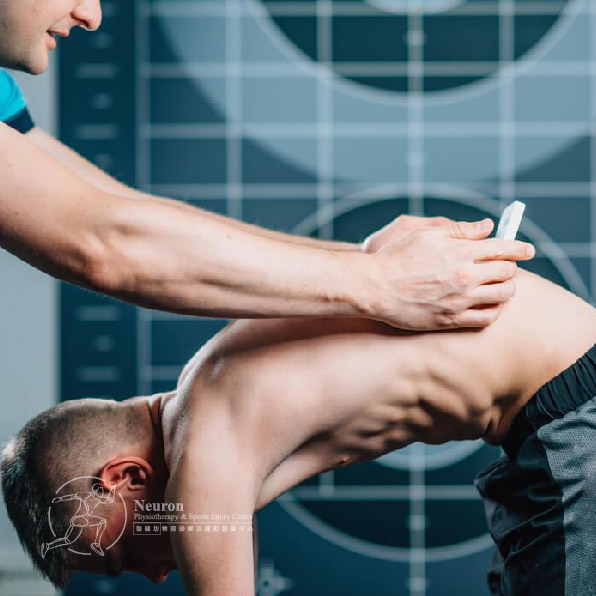 脊椎側彎, 脊椎側彎物理治療推薦｜Neuron 復健坊物理治療及運動創傷中心 -pic1